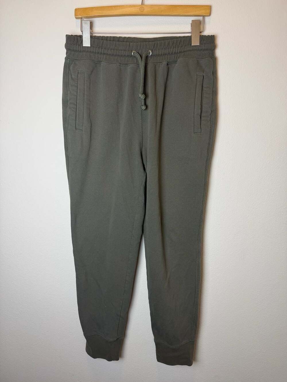 The North Face Joggers Size S Olive Green Sweatpants